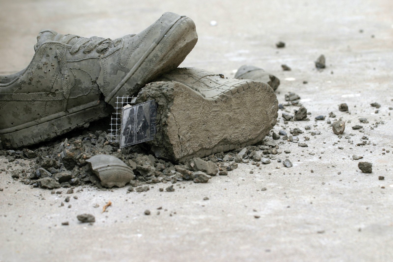 concrete-dunks-04-broken